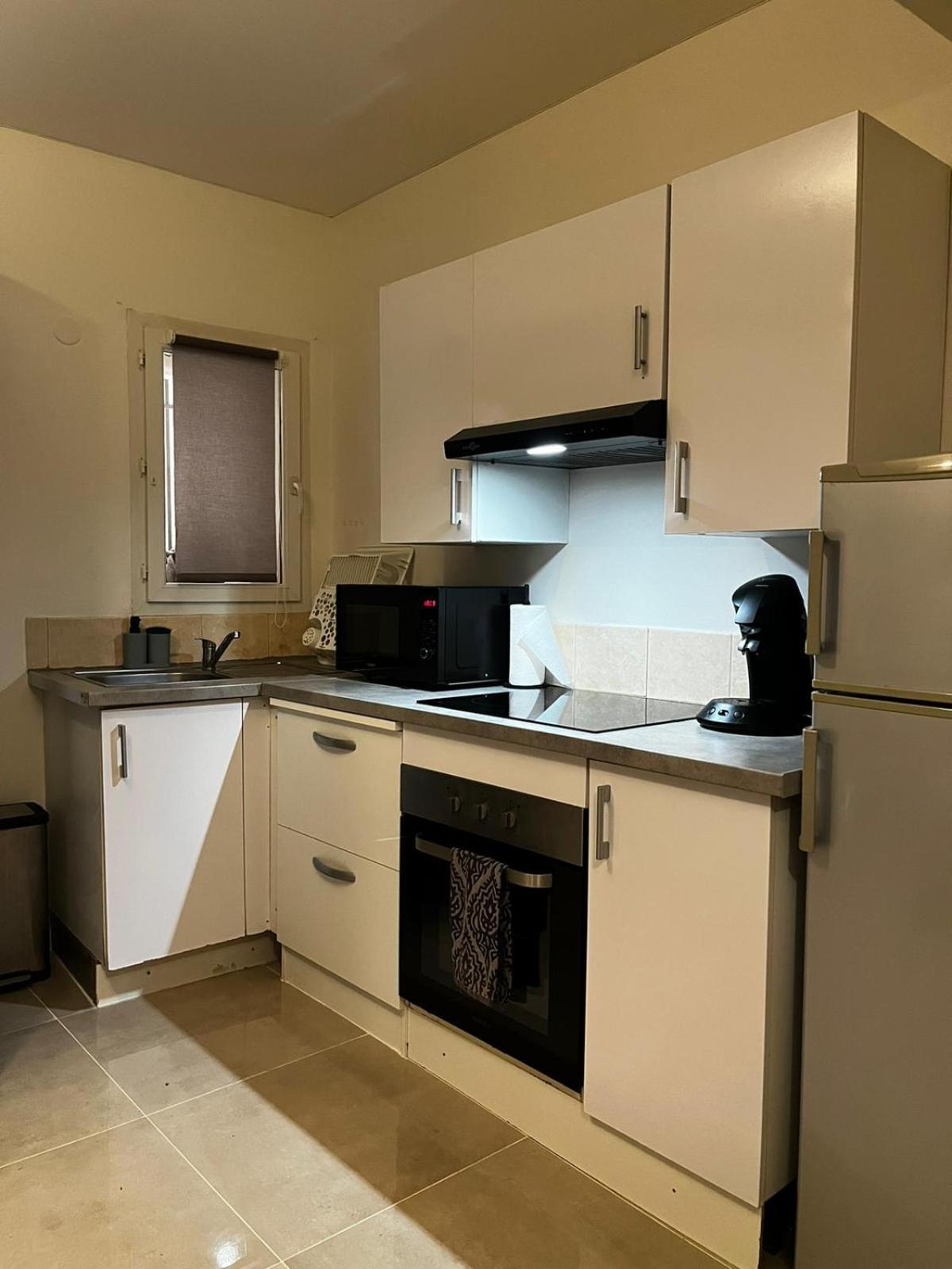 Appartement Des Carmes 尼姆 外观 照片